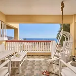 度假居 Kastellia-althea Homes
